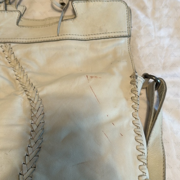 Lucky Brand Abbey Road Fold Over Messenger Bag - Picture 6 of 9